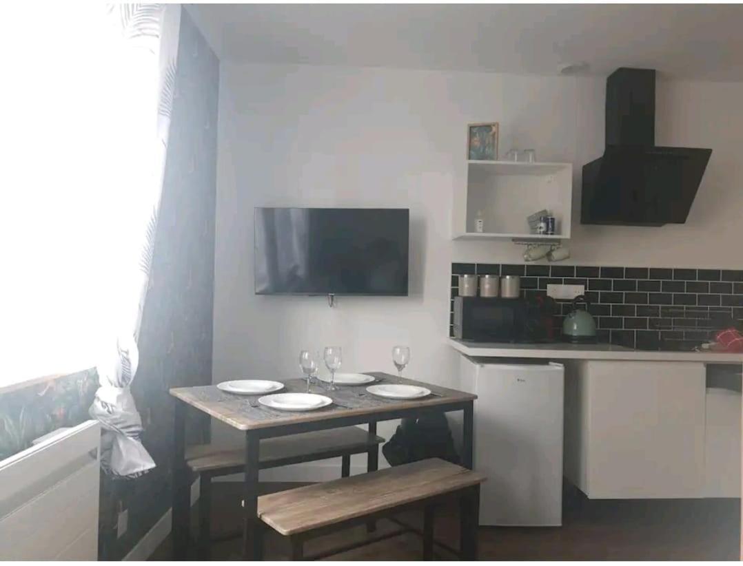 La Nouvelle-Orleans - Hyper-Centre- 2Mn Sncf - Wi-Fi Netflix Gratuit Daire Niort Dış mekan fotoğraf